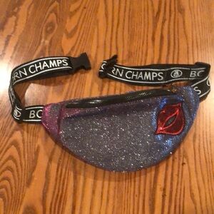 Sparkle 💋 fanny pack